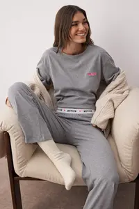 TRENDYOLMİLLA Gray Melange Heart Embroidered Slogan Print Elastic Knitting Pajama Set - Image 2