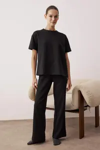 TRENDYOLMİLLA Anthracite Waist Binding Detailed Waffle Knitting Pajama Set