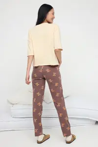 TRENDYOLMİLLA Teen Beige-Multicolored Cotton Teddy Bear Printed Lycra Knitting Pajama Set - Image 4