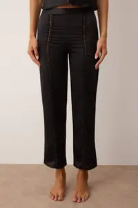 TRENDYOLMİLLA Black Lace Detailed Satin Weaving Pajama Set - Image 3