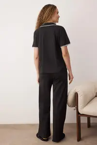 TRENDYOLMİLLA Black 100% Cotton Karyoka Stitched Shirt Collar Knitting Pajama Set - Image 4