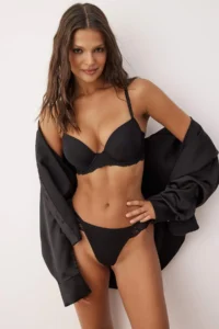 TRENDYOLMİLLA Black Micro Lace Detailed Covered T-Shirt Bra Knitting Bra
