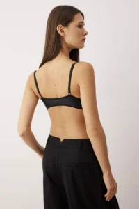 TRENDYOLMİLLA Black Micro Covered T-Shirt Bra Knitting Bra - Image 7