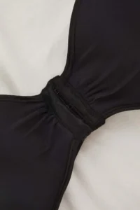 TRENDYOLMİLLA Black Micro Covered T-Shirt Bra Knitting Bra - Image 9