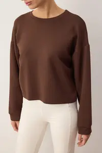 TRENDYOLMİLLA Brown Back Slit Detailed Sports Knitting Sweatshirt - Image 3