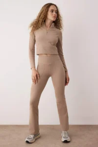 TRENDYOLMİLLA Mink Soft Brushed Material Double breasted Waist and Pocket Detail flared leg Yoga Knitting Sports Leggings - Image 2