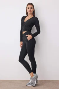 TRENDYOLMİLLA Black Pocket Detail Knitting Sports Leggings