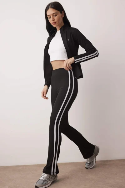 THMAW26TY00014-BLACK_1