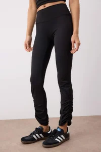 TRENDYOLMİLLA Black Shirring and Reflector Print Detailed Knitting Sports Leggings - Image 4