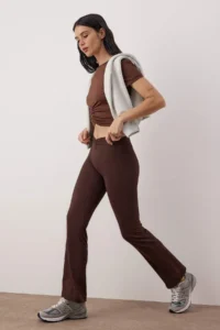 TRENDYOLMİLLA Brown Soft Brushed Material Ruffle Detailed Knitting Sports Leggings - Image 4