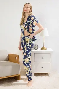 TRENDYOLMİLLA Navy Blue 100% Cotton Floral Knitting Pajama Set - Image 2