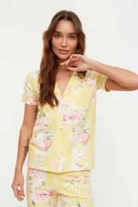 TRENDYOLMİLLA Yellow 100% Cotton flower patterned Shirt-Pants Knitting Pajama Set - Image 4