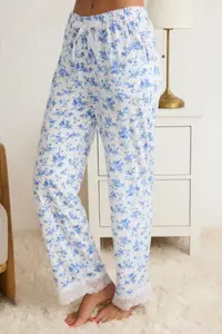 TRENDYOLMİLLA Mavi-Multicolored Floral Lace and Ribbon/Bow Detail Viscose Knitting Pajama Set - Image 4