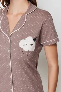TRENDYOLMİLLA Mink Printed Shirt-Pants Knitting Pajama Set - Image 4