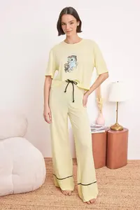 TRENDYOLMİLLA Yellow 100% Cotton Fun Printed Bias Detailed Knitting Pajama Set