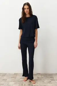 TRENDYOLMİLLA Navy Blue Slogan Printed Tire Detailed Ribbed T-Shirt-Pants Knitting Pajamas - Image 2