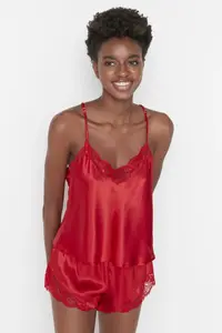 TRENDYOLMİLLA Red Lace Rope Sleeveless Satin OF shorts Weaving Pajama Set - Image 2