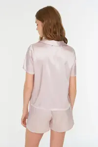 TRENDYOLMİLLA Powder Pink Strawberry and Slogan Embroidered Satin OF shorts Weaving Pajama Set - Image 6