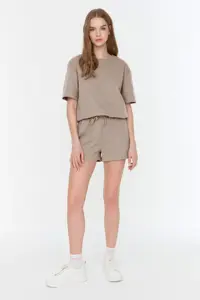 TRENDYOLMİLLA Beige Waffle Material OF shorts Knitting Pajama Set - Image 6
