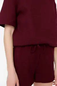 TRENDYOLMİLLA Burgundy Waffle Material OF shorts Knitting Pajama Set - Image 4