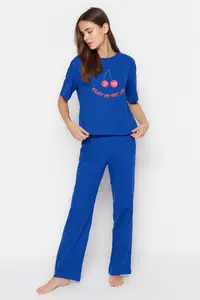TRENDYOLMİLLA Navy Blue 100% Cotton Cherry Printed Knitting Pajama Set - Image 2