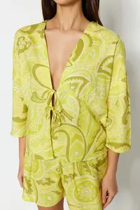 TRENDYOLMİLLA Multicolored Ethnic/Bohem Patterned tied up/with bow Viscose OF shorts Weaving Pajama Set - Image 4