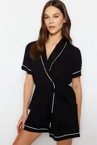 TRENDYOLMİLLA Black Belted Piping Detailed Viscose OF shorts Weaving Pajama Set