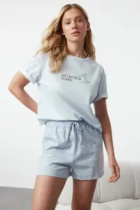 TRENDYOLMİLLA Light Blue Cotton Striped Slogan Printed OF shorts Knitting Pajama Set - Image 2