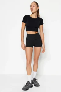 TRENDYOLMİLLA Black Shaping Belde Reflector Printed Knitting Sports Ekstra Shorts/Short Leggings - Image 7