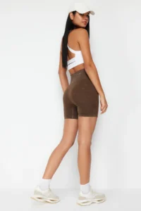 TRENDYOLMİLLA Brown seamless/Seamless Washable Knitting Sports Shorts/Short Leggings - Image 4