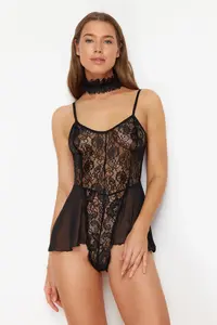 TRENDYOLMİLLA Black Lace Bacak Banded Rope Sleeveless snaps Knitting Bodysuit .D.00001 - Image 3