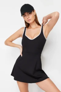 TRENDYOLMİLLA Black Piping Detailed 2 Layer Tennis Knitting Sports Dress with Shorts - Image 4