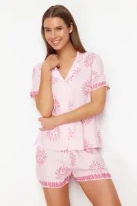 TRENDYOLMİLLA Pink Güneş Patterned Viscose OF shorts Weaving Pajama Set - Image 2