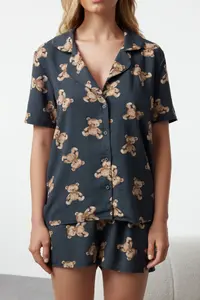 TRENDYOLMİLLA Anthracite Teddy Bear Viscose OF shorts Weaving Pajama Set - Image 4