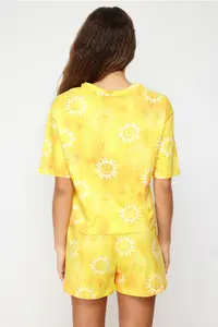 TRENDYOLMİLLA Yellow 100% Cotton Sun Patterned OF shorts Knitting Pajama Set - Image 6