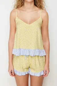 TRENDYOLMİLLA Yellow-Multicolored Polka Dot Frilly Rope Sleeveless Viscose OF shorts Weaving Pajama Set - Image 4