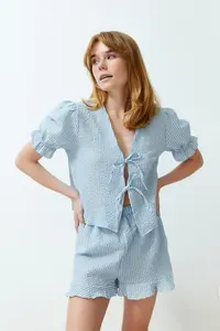 TRENDYOLMİLLA Mavi textured Gingham Lacing/Ribbon/Bow Detailed OF shorts Weaving Pajama Set - Image 2