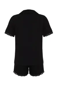 TRENDYOLMİLLA Black Lace Viscose OF shorts Weaving Pajama Set - Image 8