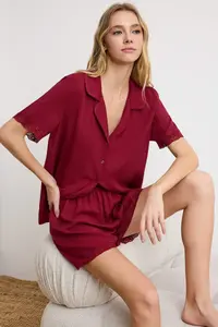 TRENDYOLMİLLA Burgundy Lace Viscose OF shorts Weaving Pajama Set - Image 2