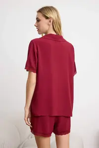 TRENDYOLMİLLA Burgundy Lace Viscose OF shorts Weaving Pajama Set - Image 4