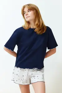 TRENDYOLMİLLA Navy Blue Galaxy Patterned OF shorts Knitting Pajama Set - Image 3