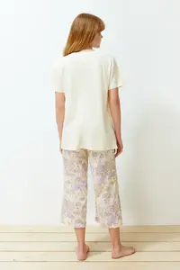 TRENDYOLMİLLA Yellow Floral Capri Knitting Pajama Set - Image 6