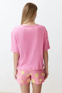 TRENDYOLMİLLA Pink 100% Cotton Slogan and Lemon Printed OF shorts Knitting Pajama Set - Image 6