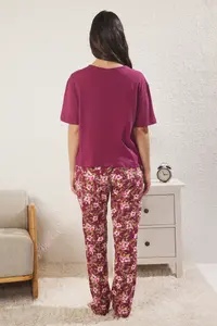 TRENDYOLMİLLA Fuchsia-Multicolored 100% Cotton Floral Knitting Pajama Set - Image 4