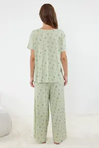 TRENDYOLMİLLA MINT-Multicolored Floral Knitting Pajama Set - Image 5