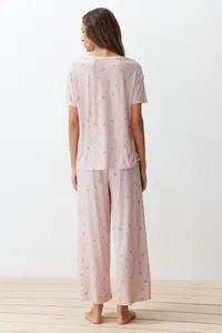 TRENDYOLMİLLA Powder Pink-Multicolored Floral Knitting Pajama Set - Image 6