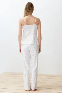 TRENDYOLMİLLA White-Multicolored Floral tied up and Rope Sleeveless Knitting Pajama Set - Image 6