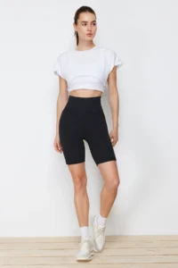 TRENDYOLMİLLA Black Mat Shaping Material Reflector Printed Knitting Sports Biker/Cycler/Short Leggings - Image 5