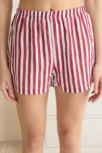TRENDYOLMİLLA Burgundy Striped textured Fabric OF shorts Weaving Pajama Set - Image 4