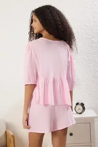TRENDYOLMİLLA Pink Floral Embroidered Tie/Bow Detailed Viscose OF shorts Weaving Pajama Set - Image 4
